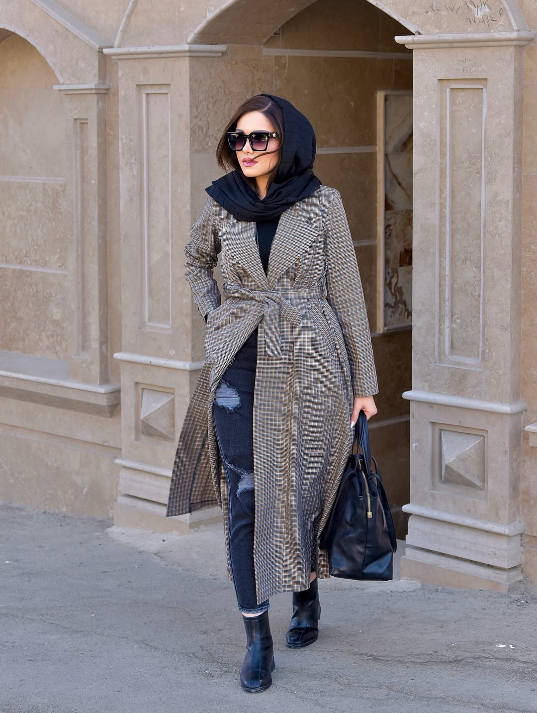 مانتو فاستونی